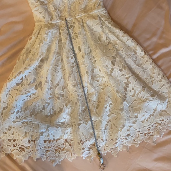 BRAND NEW, white summer dress!!!! SUPER CUTE - Picture 5 of 5